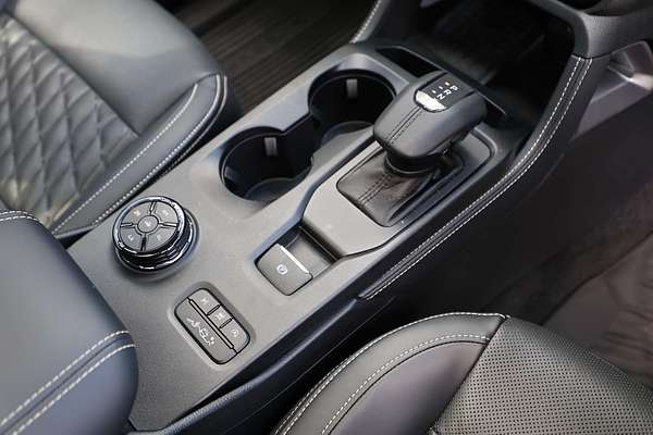 2025 Ford Everest Platinum 3.0L