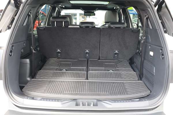 2025 Ford Everest Platinum 3.0L