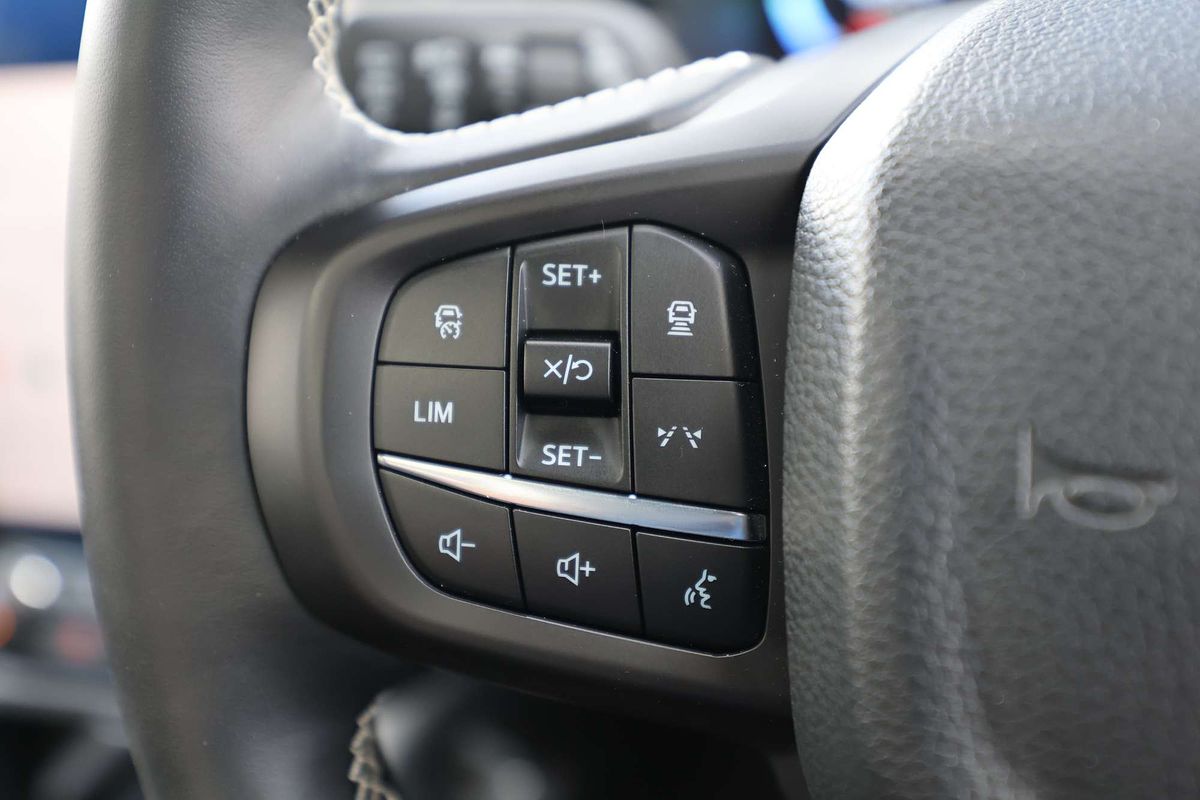 2025 Ford Everest Platinum 3.0L