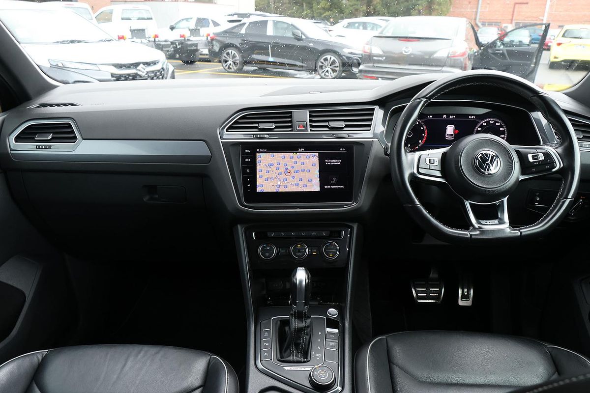 2018 Volkswagen Tiguan Wolfsburg Edition 5N