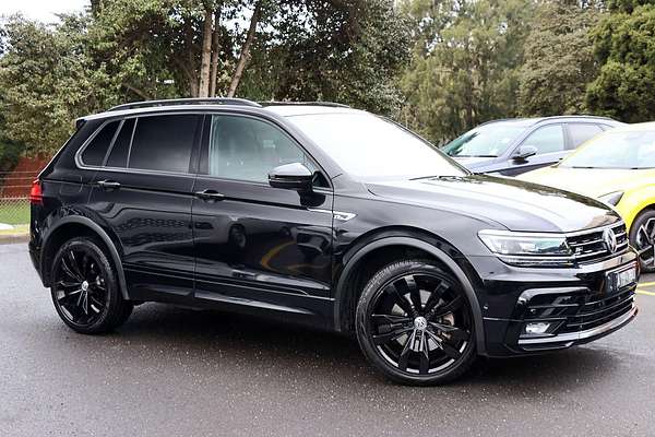 2018 Volkswagen Tiguan Wolfsburg Edition 5N