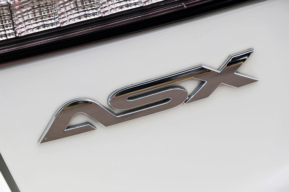 2022 Mitsubishi ASX ES XD