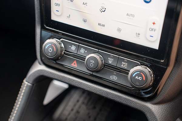 2024 Ford Everest Platinum 3.0L