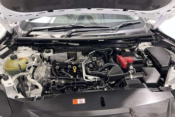 2024 Mitsubishi Outlander ES ZM