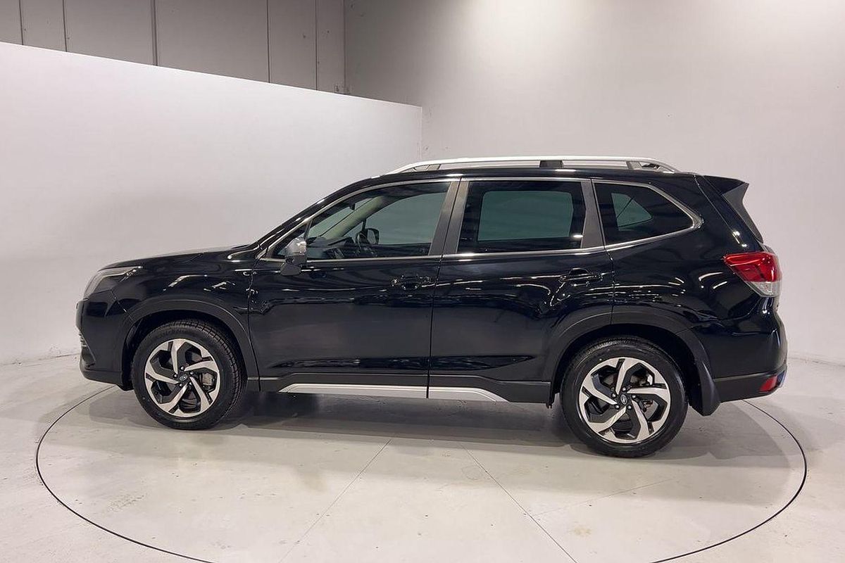 2023 Subaru Forester 2.5i-S S5