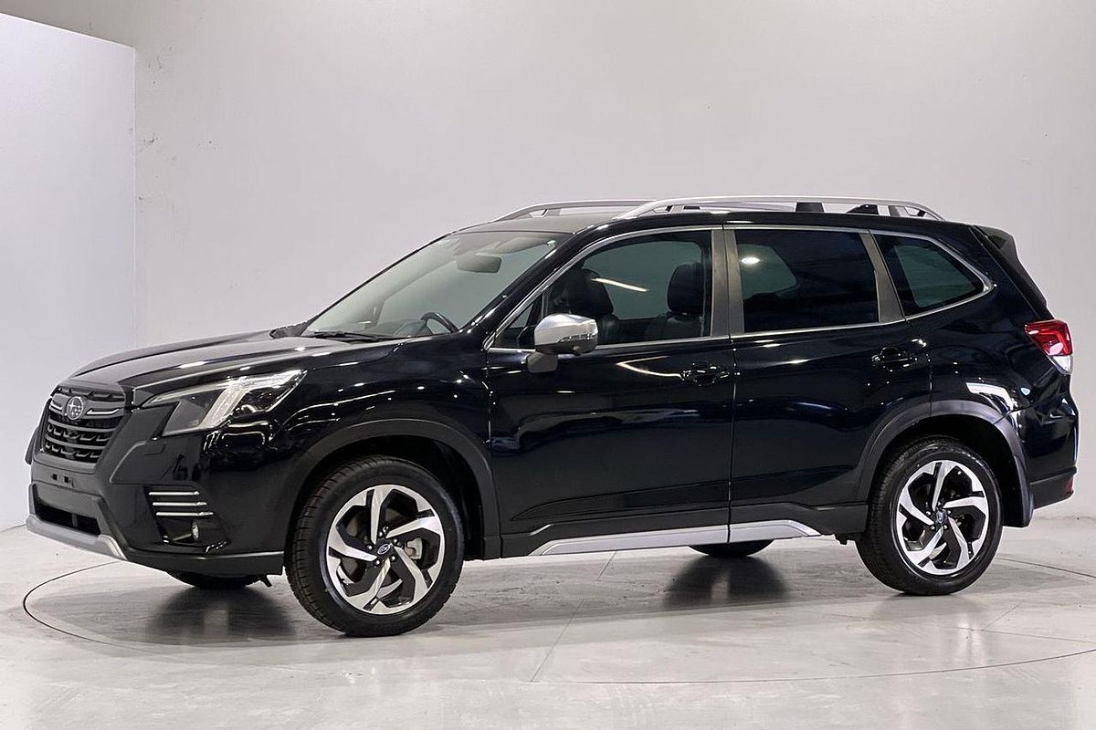 2023 Subaru Forester 2.5i-S S5