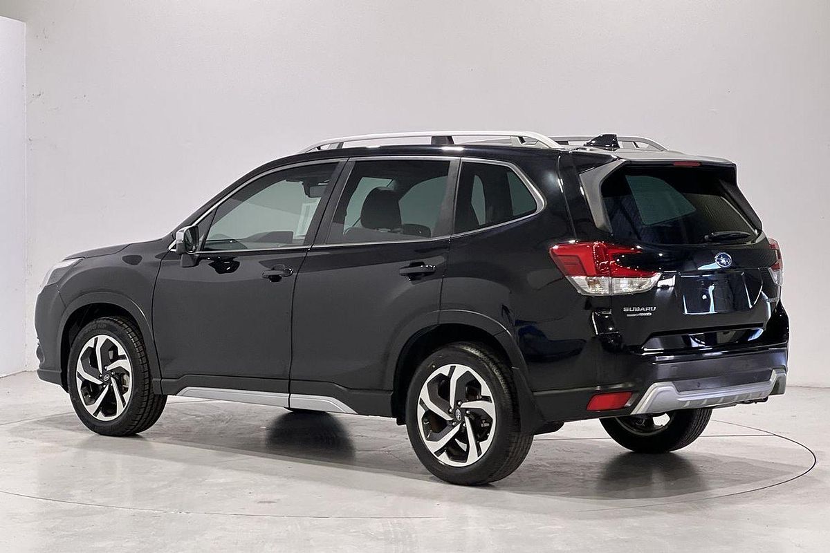2023 Subaru Forester 2.5i-S S5