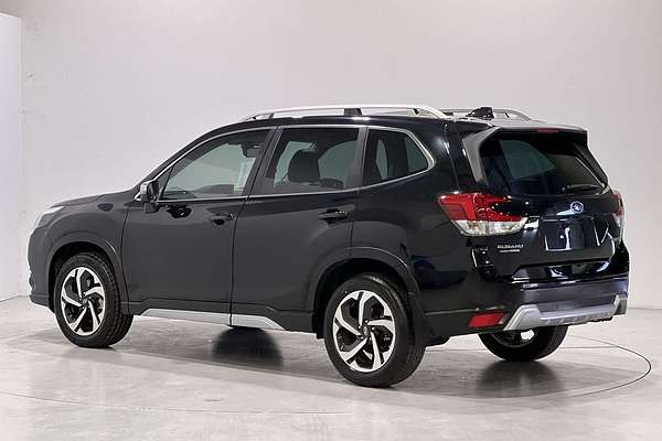 2023 Subaru Forester 2.5i-S S5