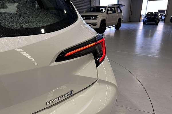 2023 Toyota Corolla Ascent Sport Hybrid ZWE219R