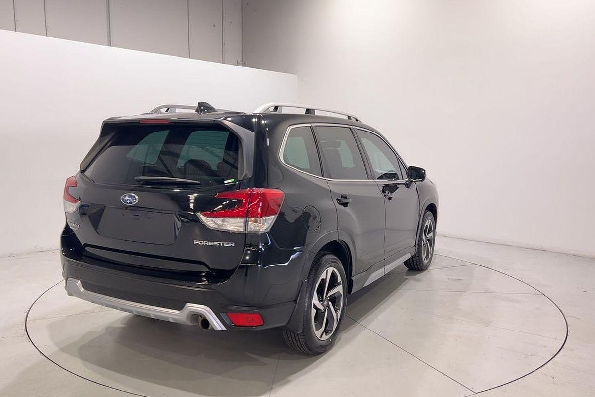 2023 Subaru Forester 2.5i-S S5