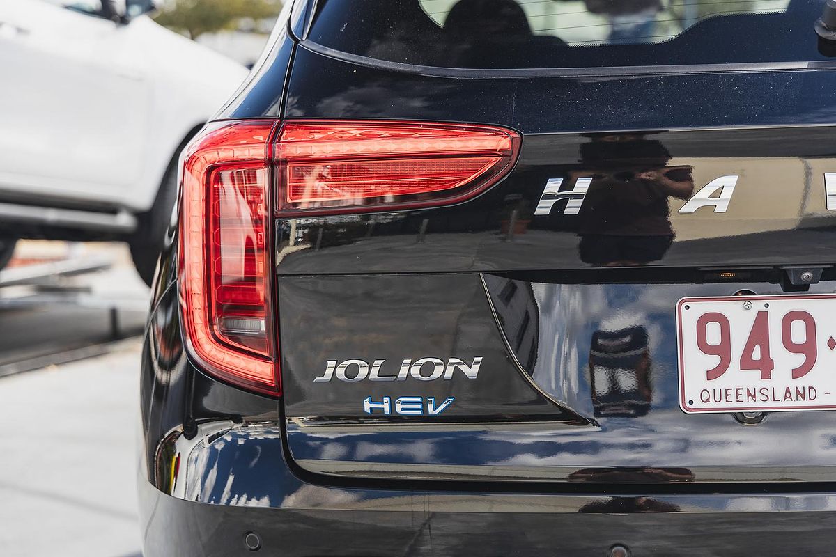 2022 GWM Jolion Ultra Hybrid A01