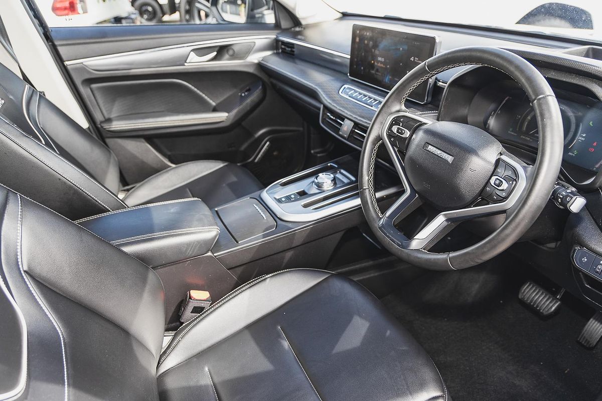 2022 GWM Jolion Ultra Hybrid A01