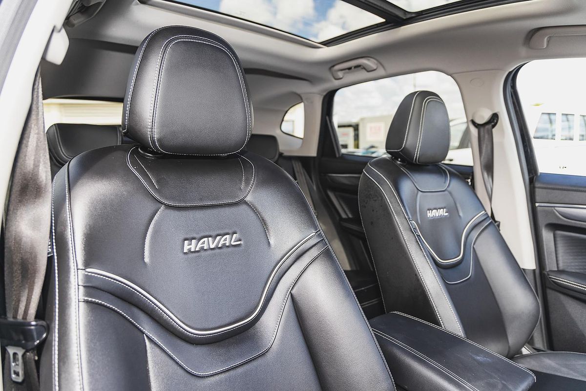 2022 GWM Jolion Ultra Hybrid A01