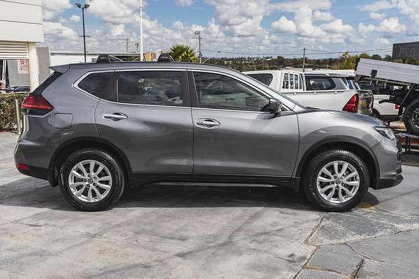 2022 Nissan X-TRAIL ST T32