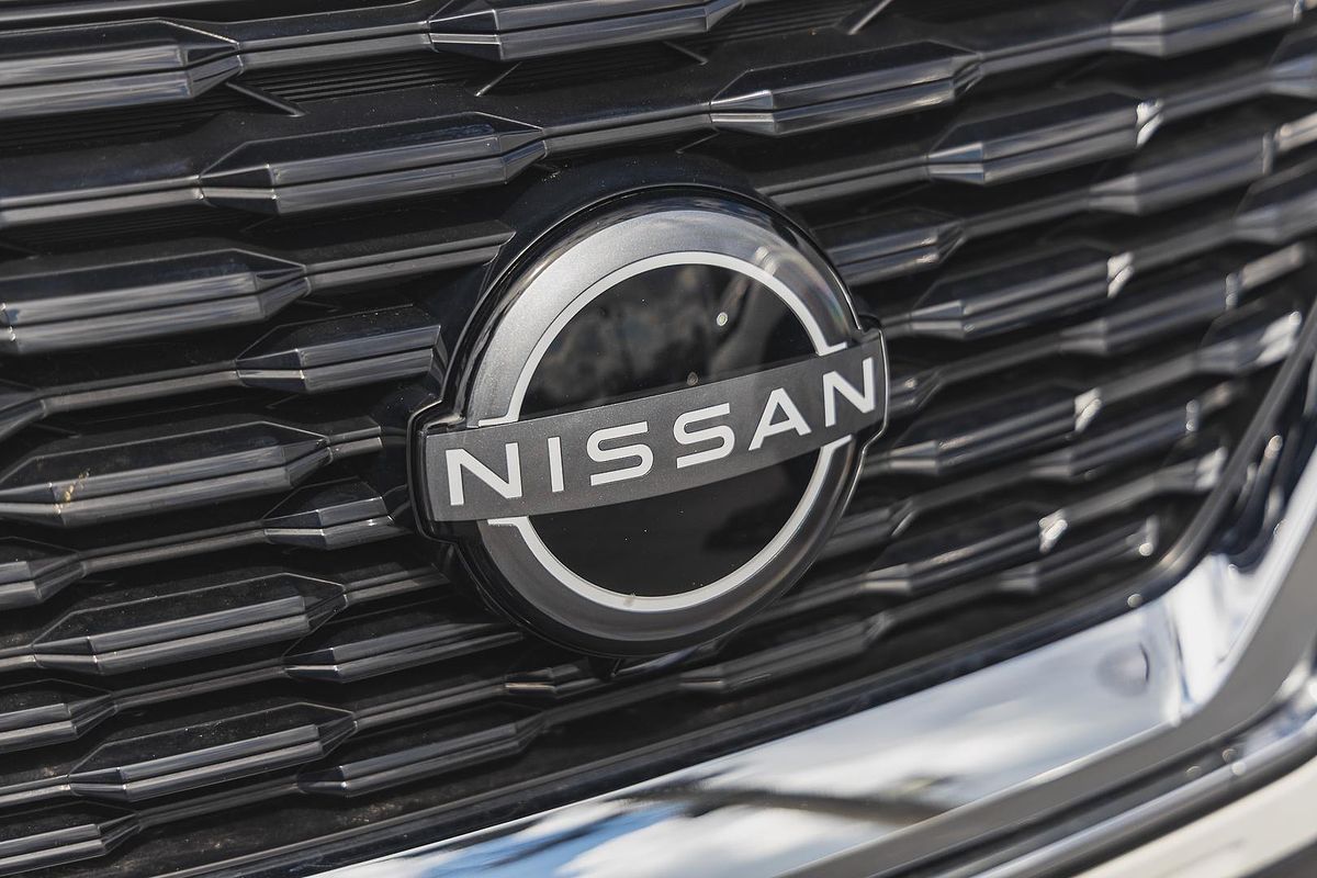 2024 Nissan X-TRAIL ST T33