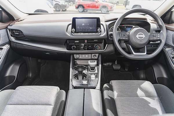 2024 Nissan X-TRAIL ST T33