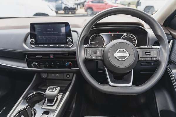 2024 Nissan X-TRAIL ST T33