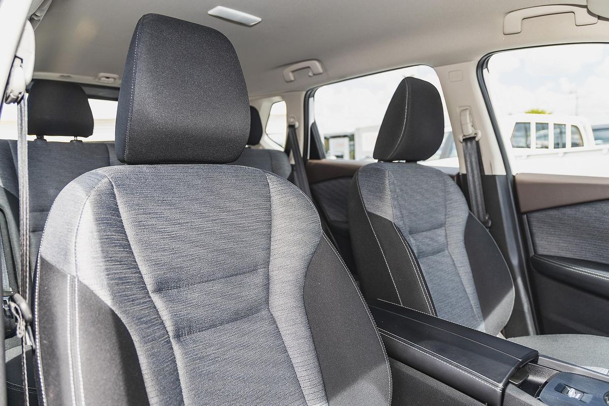 2024 Nissan X-TRAIL ST T33