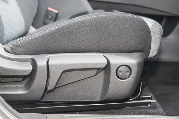2024 Nissan X-TRAIL ST T33
