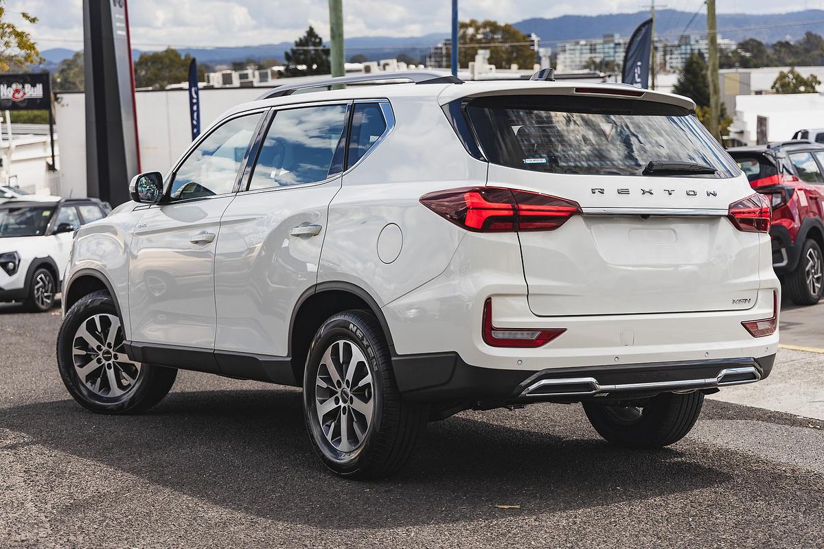 2025 KGM Rexton ELX Y461