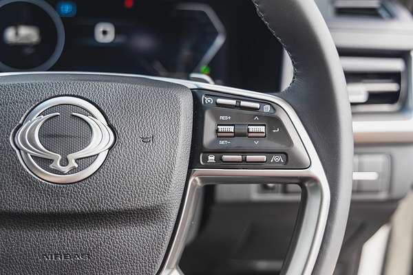 2025 KGM Rexton ELX Y461