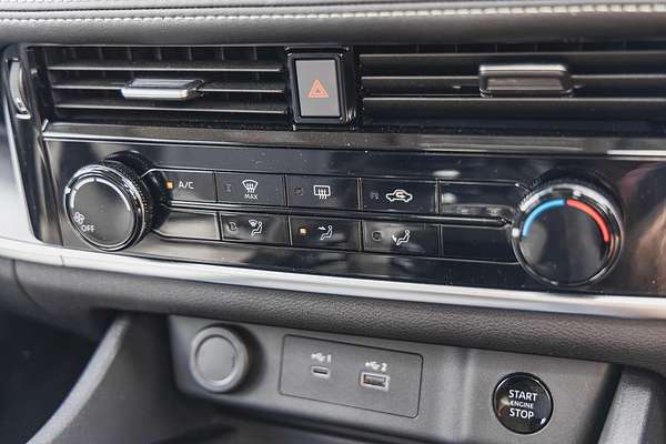 2024 Nissan X-TRAIL ST T33
