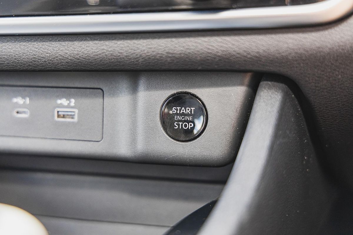 2024 Nissan X-TRAIL ST T33
