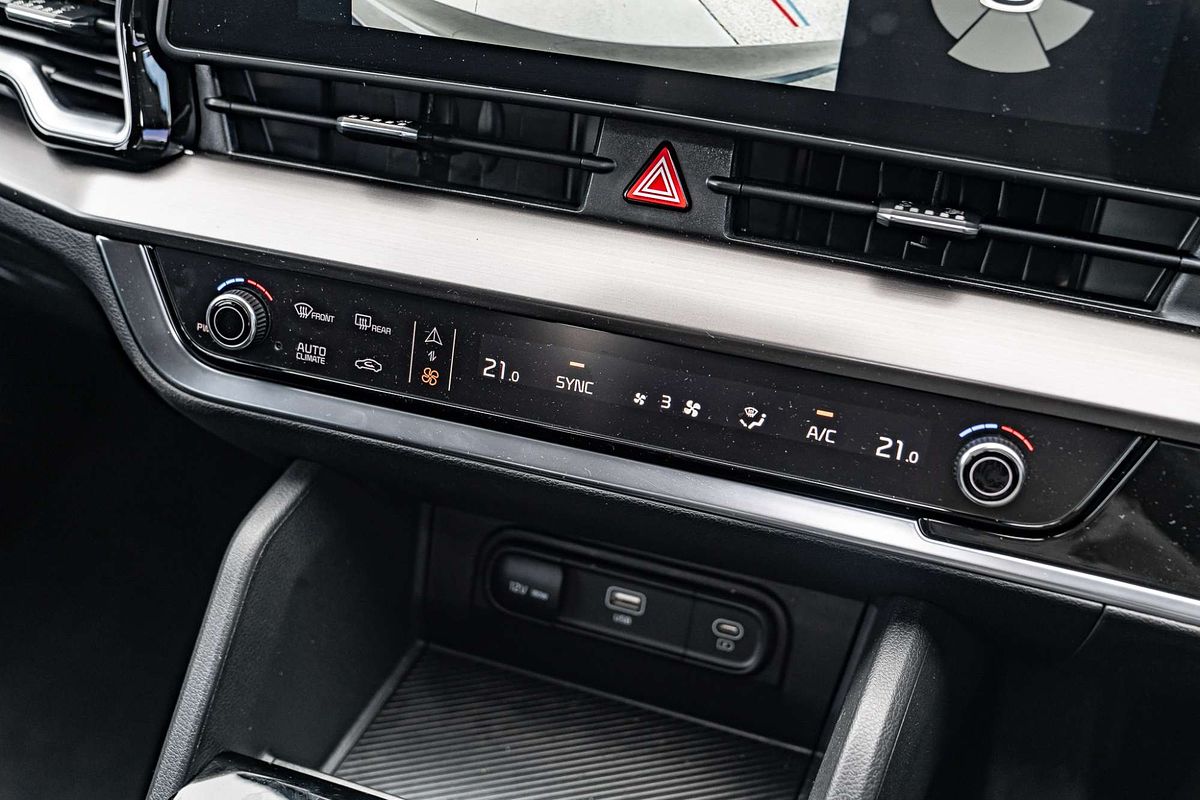2025 Kia Sportage SX NQ5