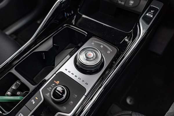 2025 Kia Sorento Sport+ MQ4 PE