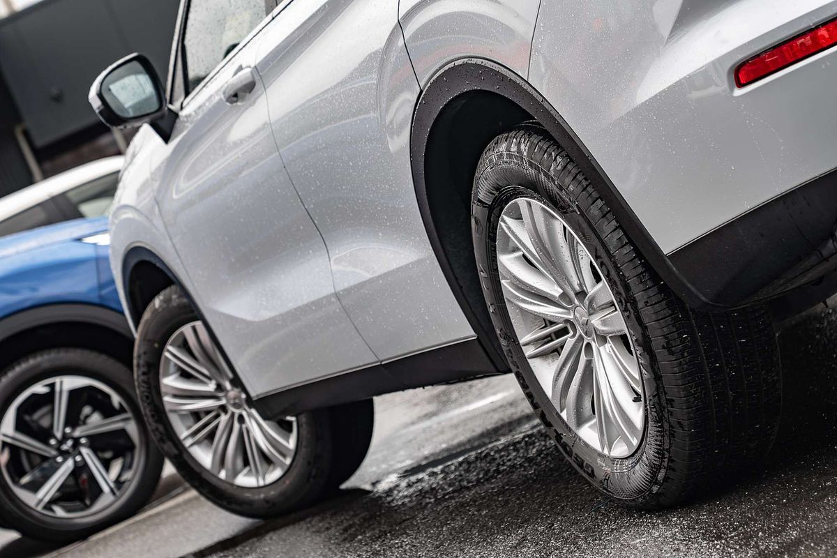 2024 Mitsubishi Outlander ES ZM