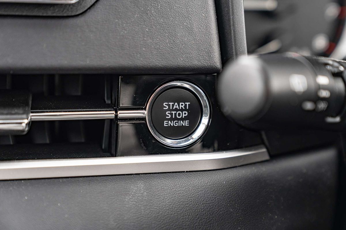 2024 Mitsubishi Outlander ES ZM