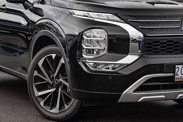 2024 Mitsubishi Outlander PHEV Exceed Tourer ZM
