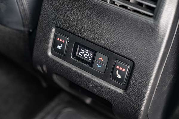 2024 Mitsubishi Outlander PHEV Exceed Tourer ZM