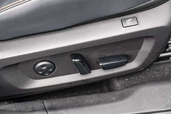 2024 Mitsubishi Outlander PHEV Exceed Tourer ZM