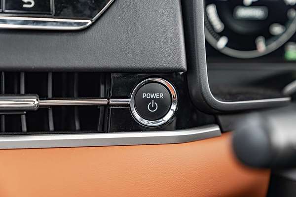 2024 Mitsubishi Outlander PHEV Exceed Tourer ZM