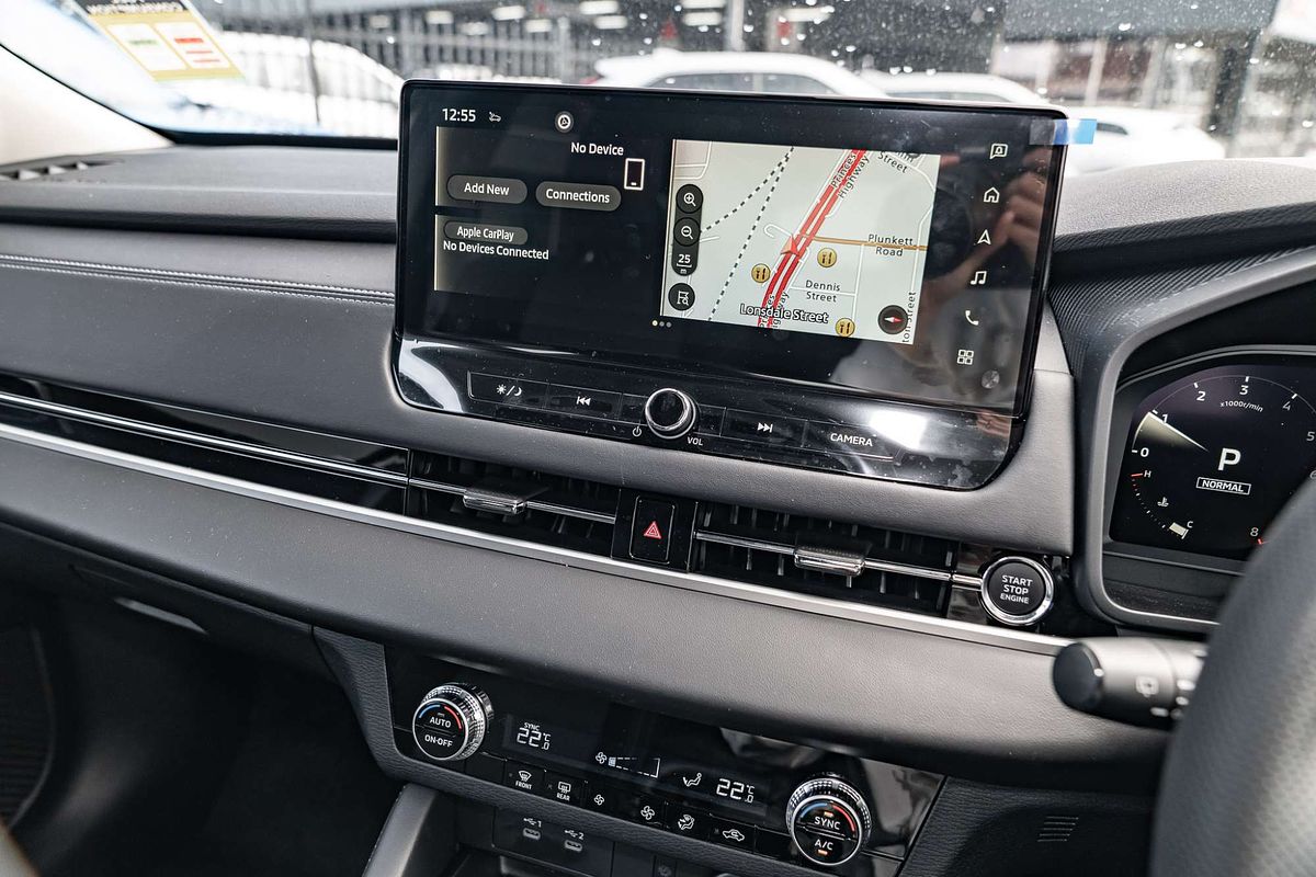 2025 Mitsubishi Outlander LS ZM