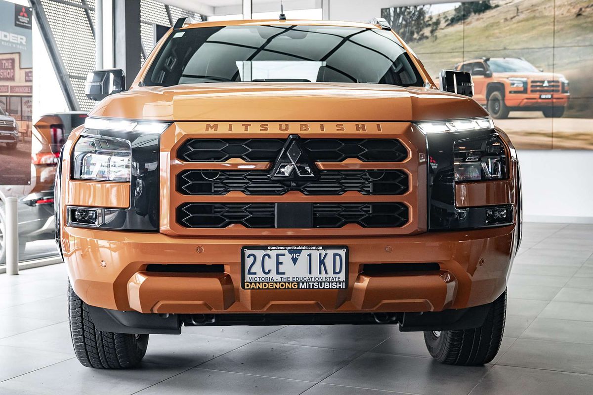 2025 Mitsubishi Triton GSR MV 4X4
