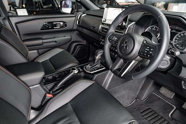 2025 Mitsubishi Triton GSR MV 4X4