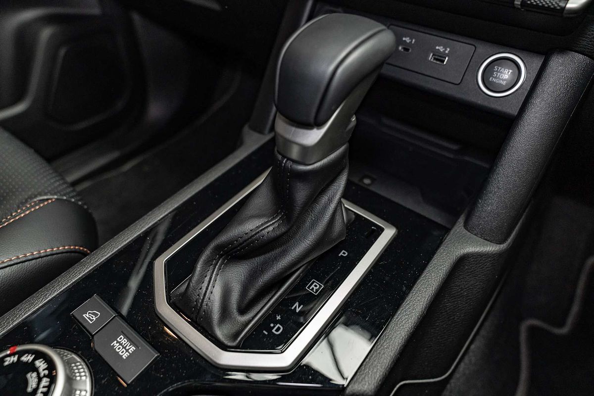 2025 Mitsubishi Triton GSR MV 4X4