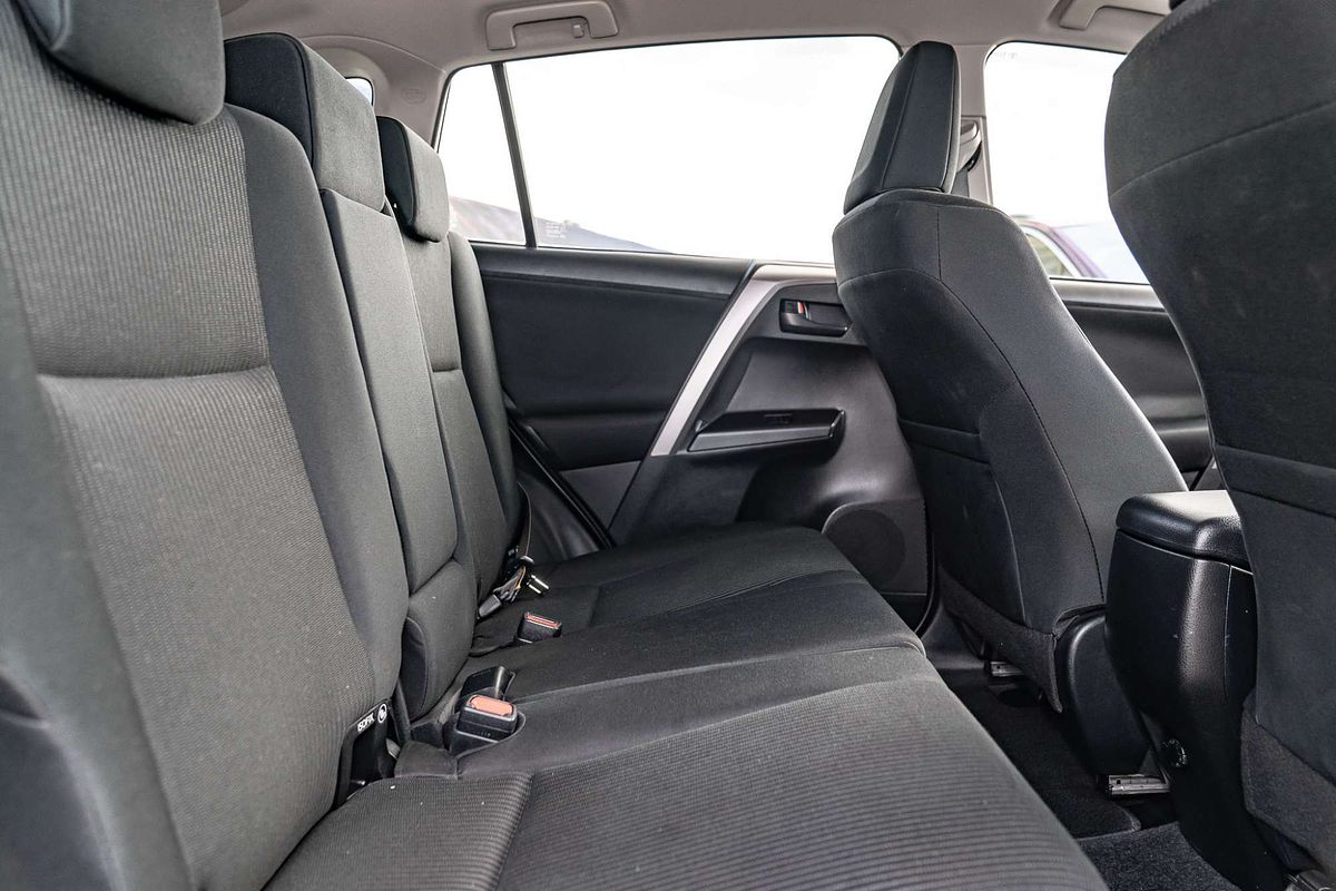2018 Toyota RAV4 GX ZSA42R