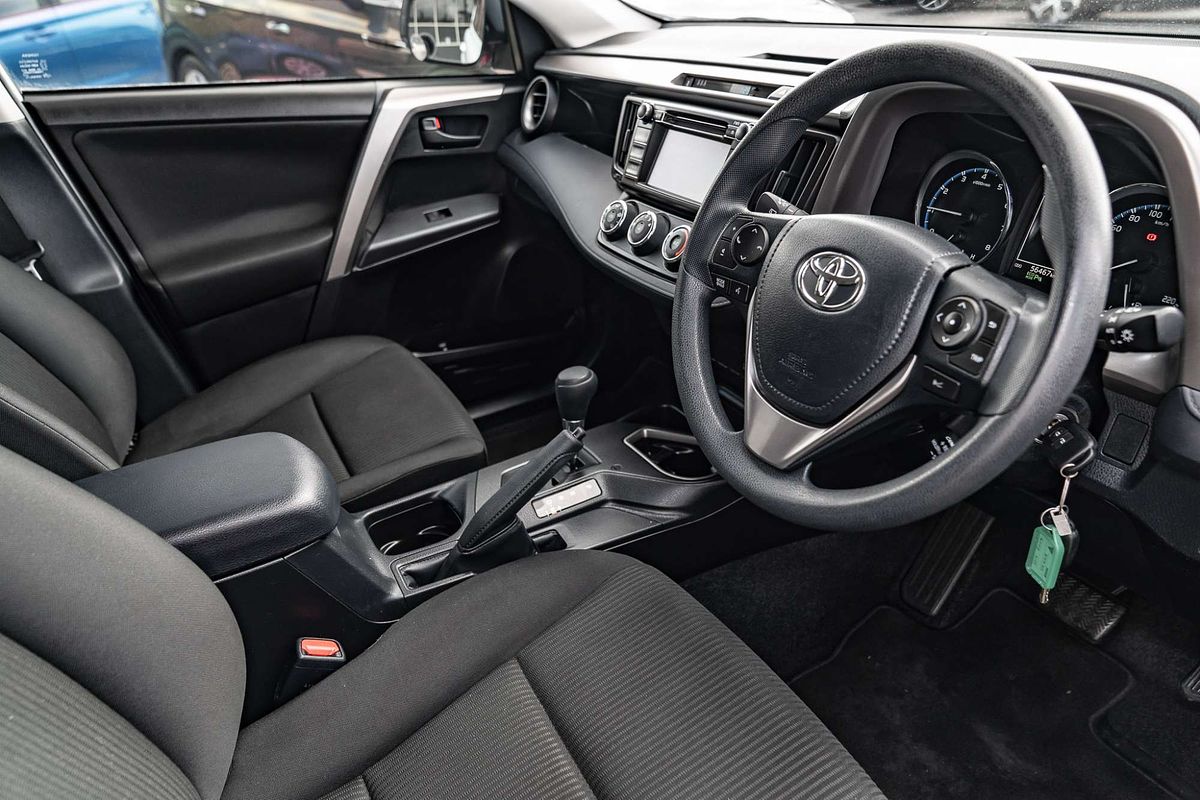 2018 Toyota RAV4 GX ZSA42R