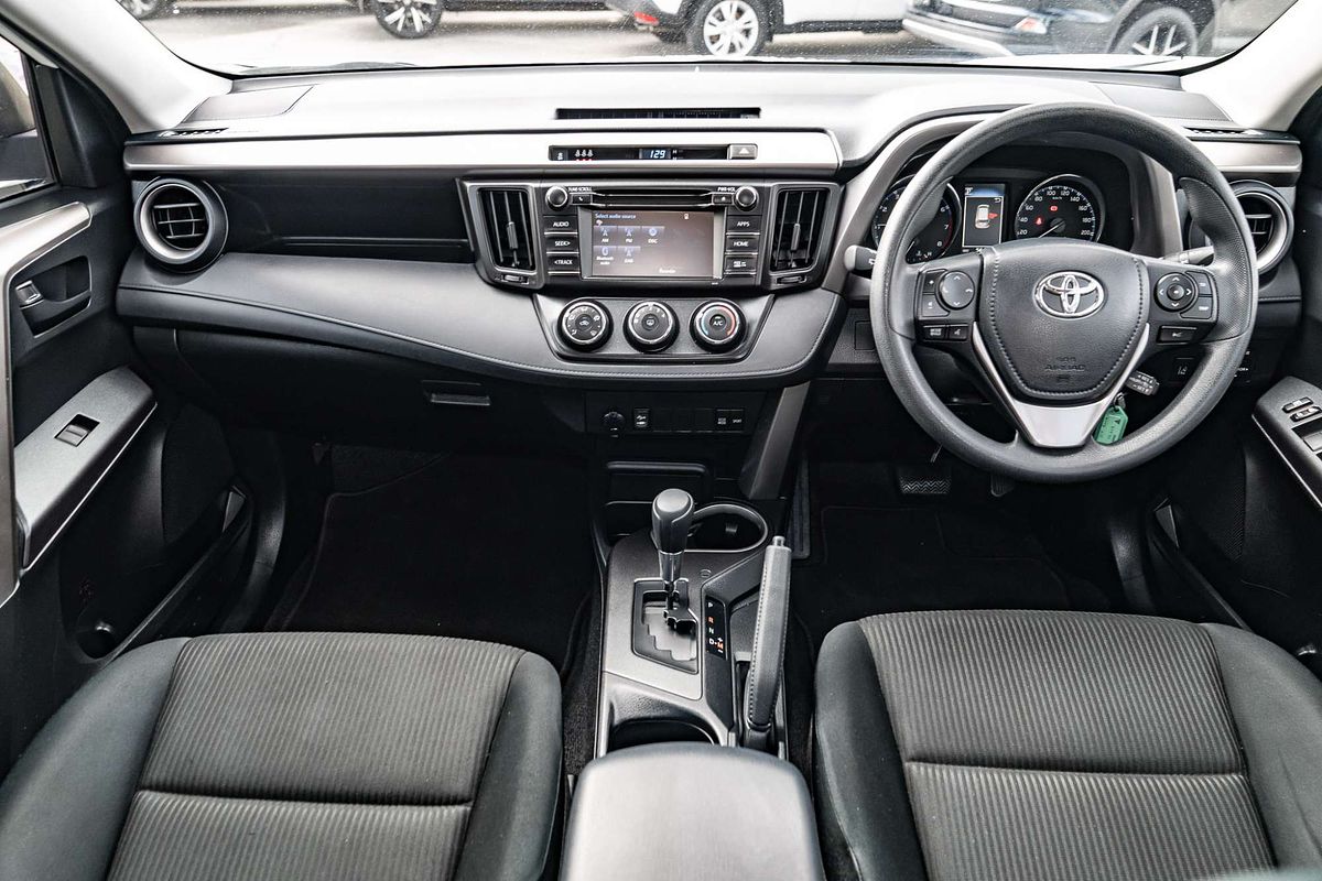 2018 Toyota RAV4 GX ZSA42R