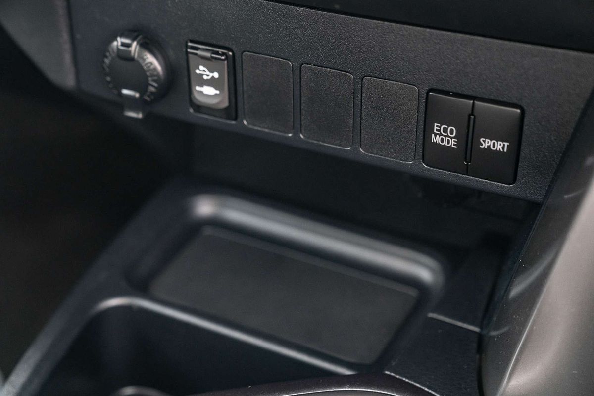 2018 Toyota RAV4 GX ZSA42R