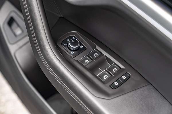2022 Volkswagen Touareg 210TDI Elegance CR