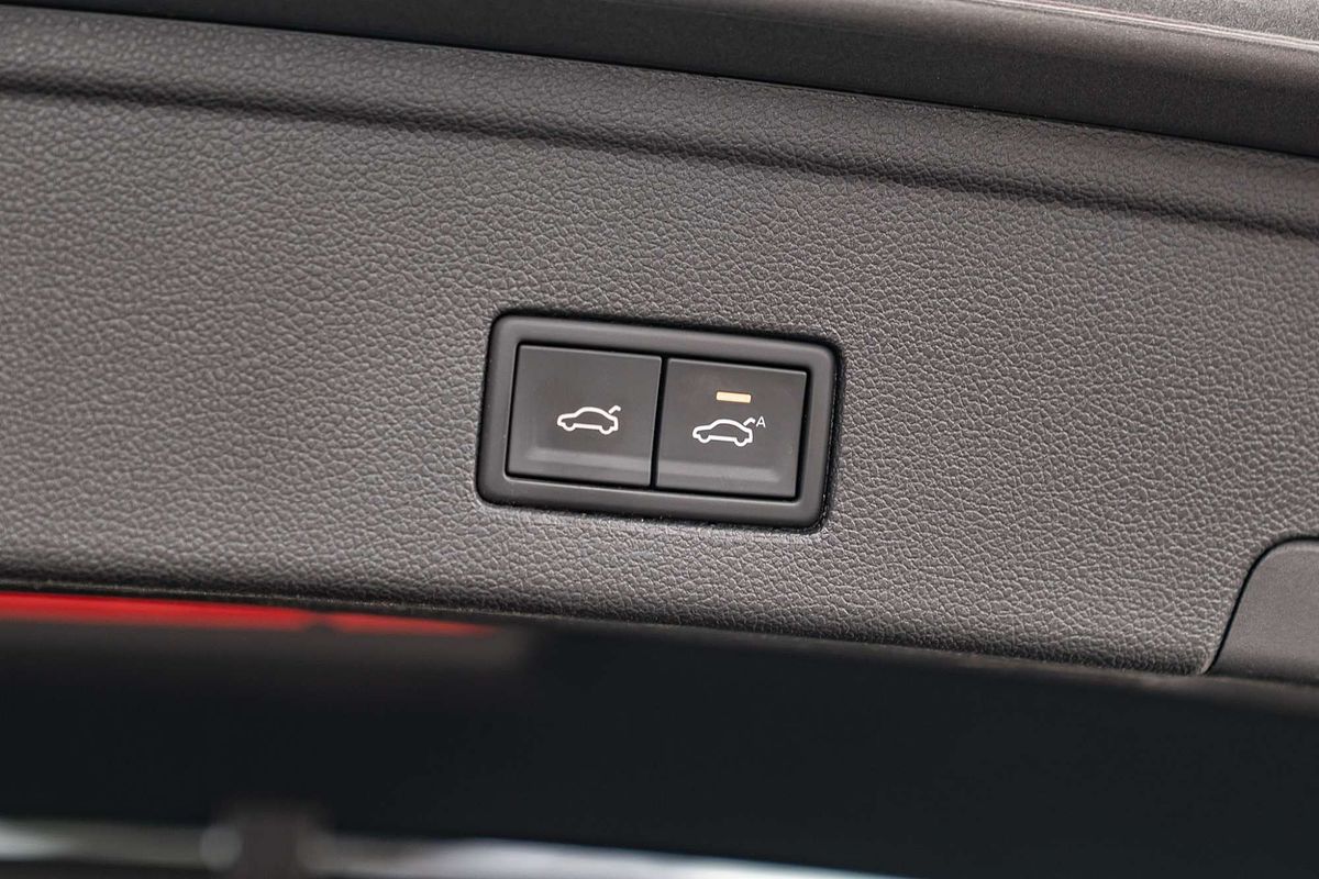 2022 Volkswagen Touareg 210TDI Elegance CR