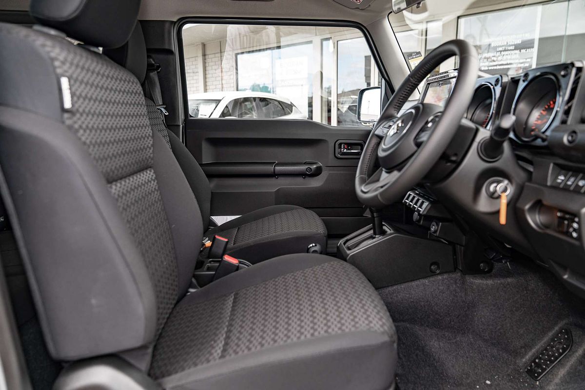2025 Suzuki Jimny GLX GJ