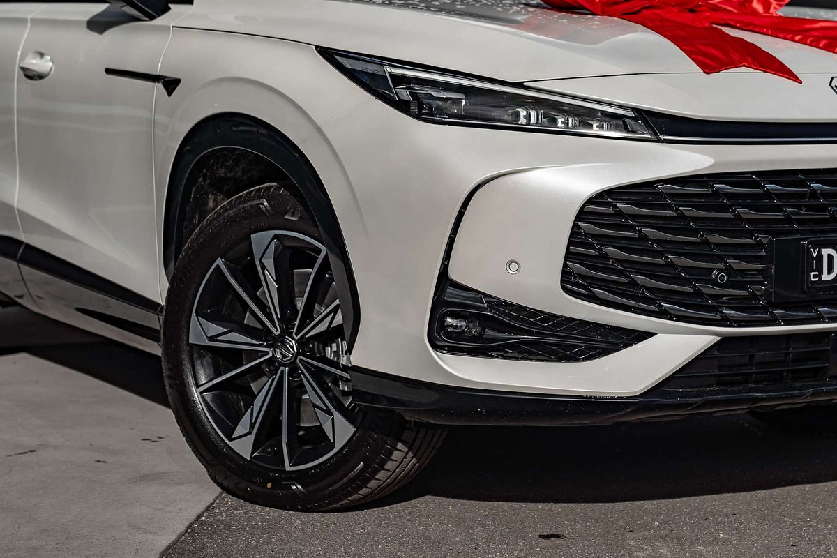 2025 MG HS Hybrid+ Essence AS33H