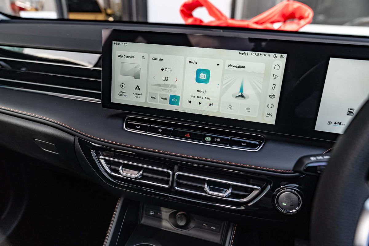 2025 MG HS Hybrid+ Essence AS33H