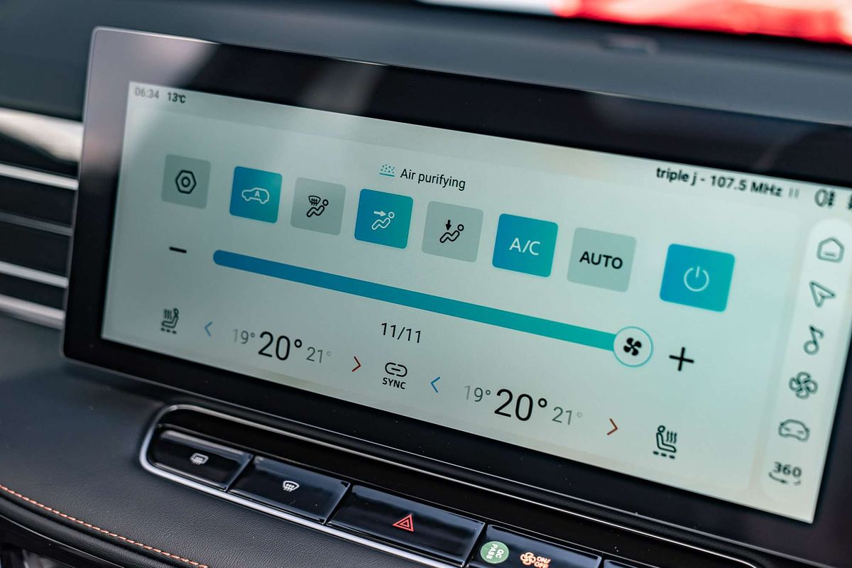 2025 MG HS Hybrid+ Essence AS33H