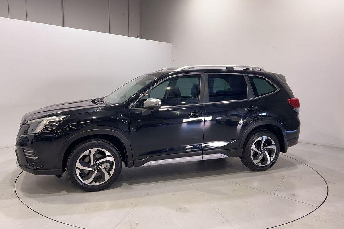 2023 Subaru Forester 2.5i-S S5